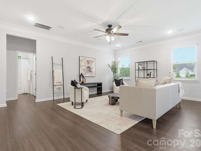 2612 Keady Mill Loop, Kannapolis, NC 28081.  MLS# CAR4318047, YatesRealty ID 16950. Living Room