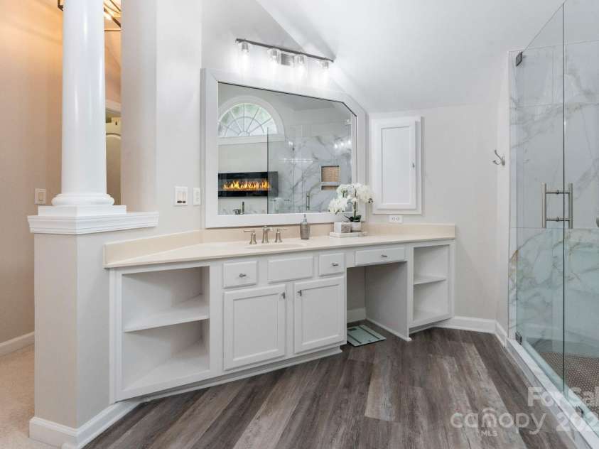 9433 Wallace Pond Drive, Huntersville, NC 28078.  MLS# CAR4257961, YatesRealty ID 16950. 