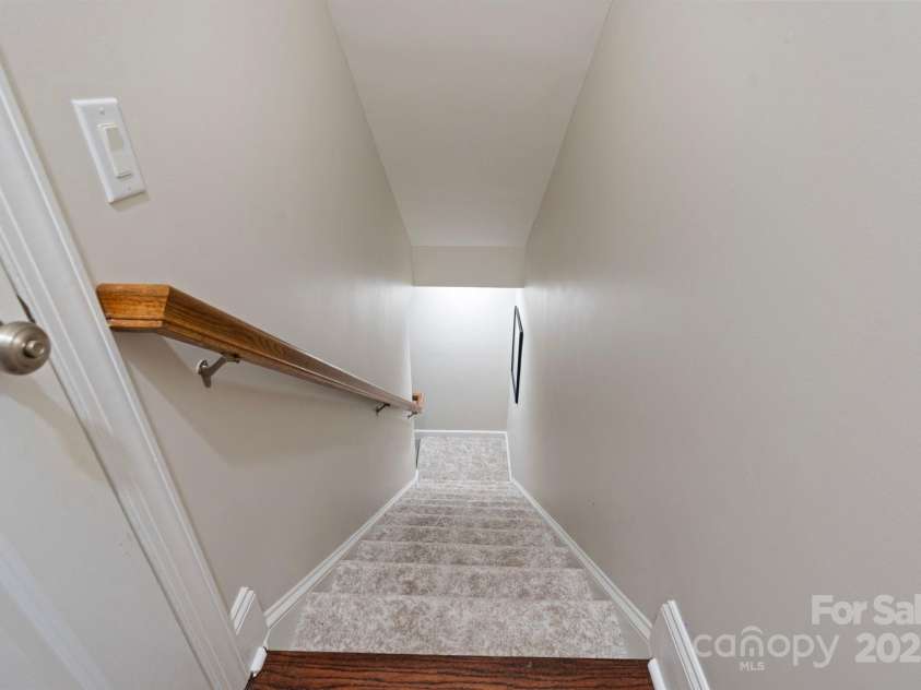 9433 Wallace Pond Drive, Huntersville, NC 28078.  MLS# CAR4257961, YatesRealty ID 16950. 