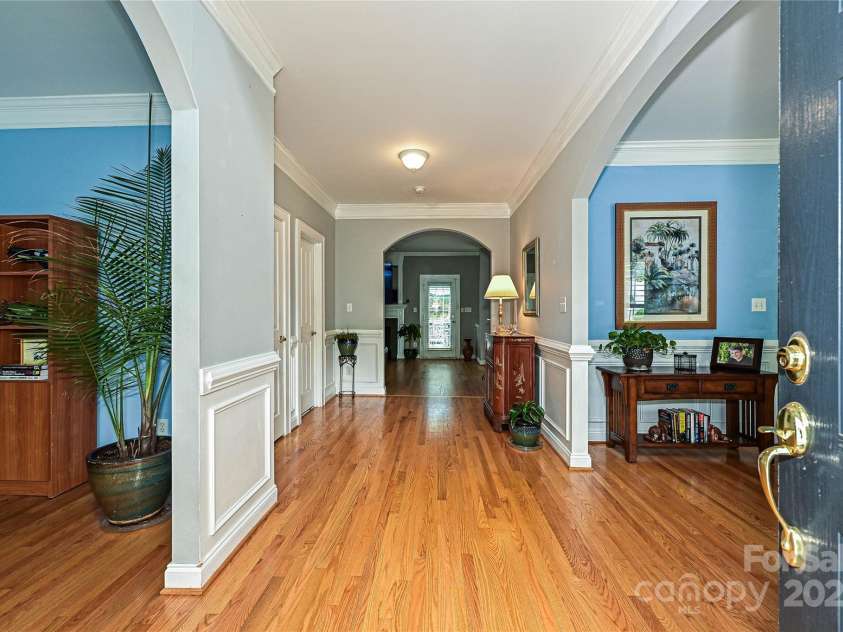 11232 Tradition View Drive, Charlotte, NC 28269.  MLS# CAR4251641, YatesRealty ID 16951. 