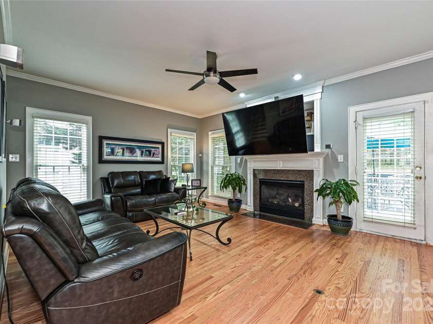 11232 Tradition View Drive, Charlotte, NC 28269.  MLS# CAR4251641, YatesRealty ID 16951. 