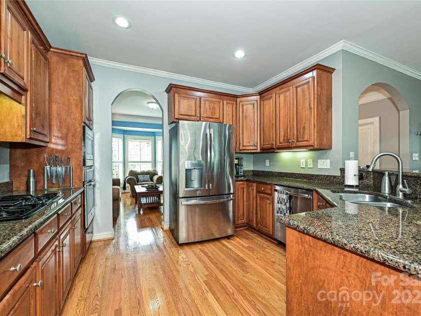 11232 Tradition View Drive, Charlotte, NC 28269.  MLS# CAR4251641, YatesRealty ID 16951. 
