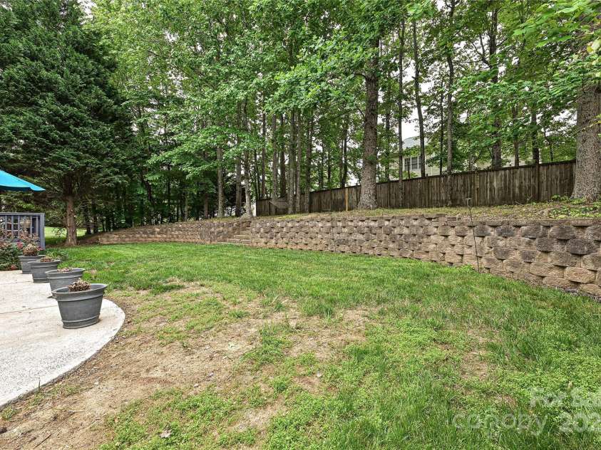 11232 Tradition View Drive, Charlotte, NC 28269.  MLS# CAR4251641, YatesRealty ID 16951. 