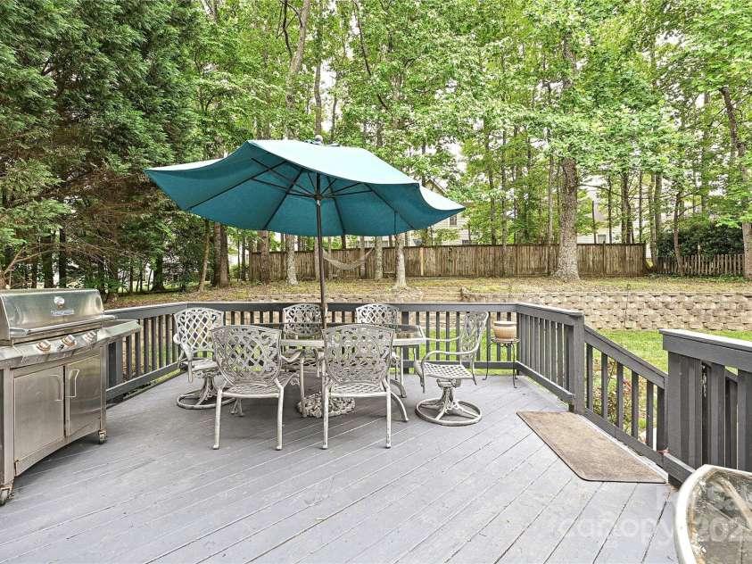 11232 Tradition View Drive, Charlotte, NC 28269.  MLS# CAR4251641, YatesRealty ID 16951. 