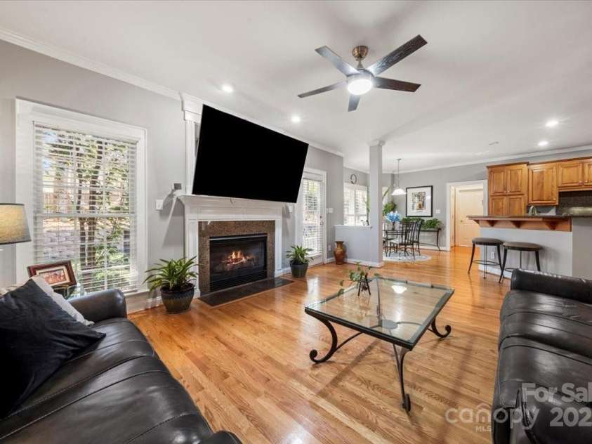 11232 Tradition View Drive, Charlotte, NC 28269.  MLS# CAR4310240, YatesRealty ID 16951. 