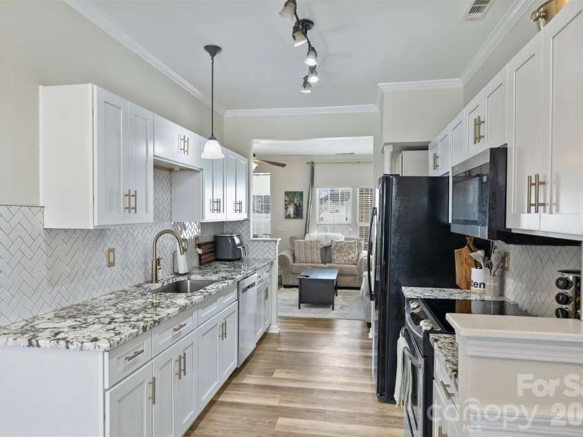2002 Cramerton Village Drive, Cramerton, NC 28032.  MLS# CAR4368214, YatesRealty ID 16953. 