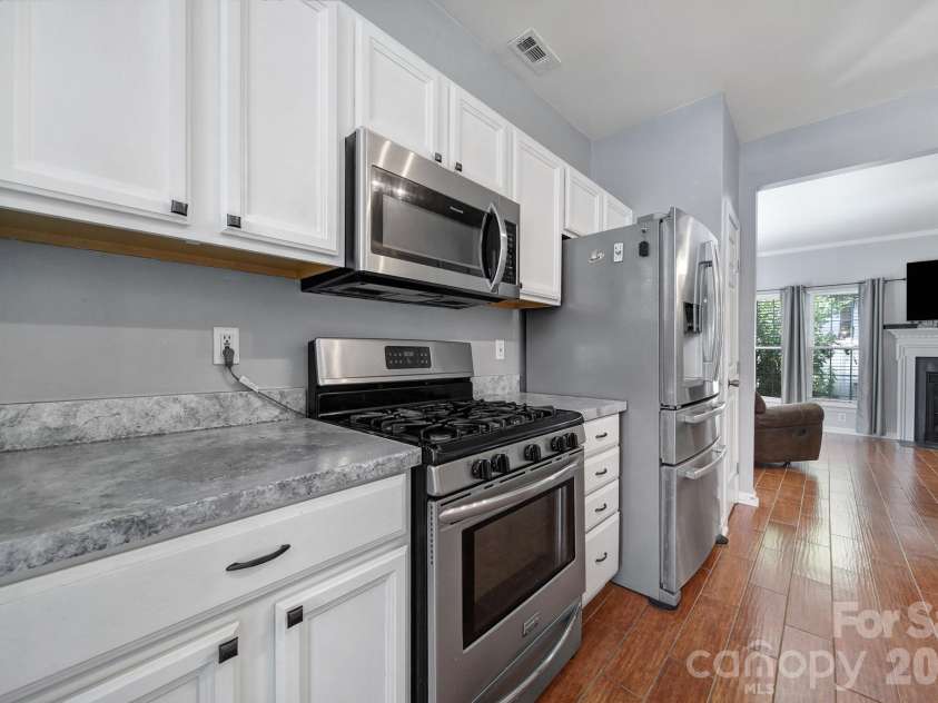 2002 Cramerton Village Drive, Cramerton, NC 28032.  MLS# CAR4425852, YatesRealty ID 16953. 