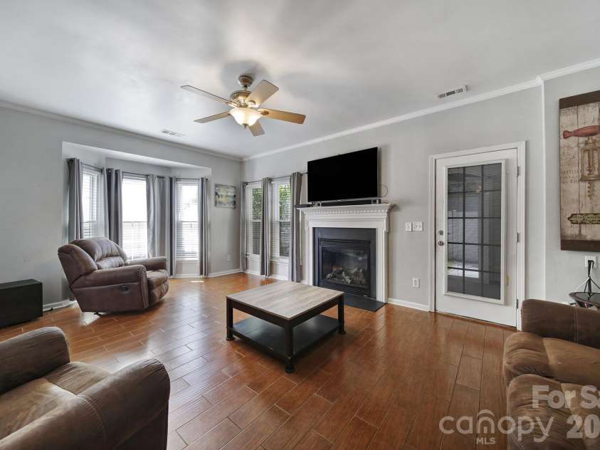 2002 Cramerton Village Drive, Cramerton, NC 28032.  MLS# CAR4425852, YatesRealty ID 16953. 