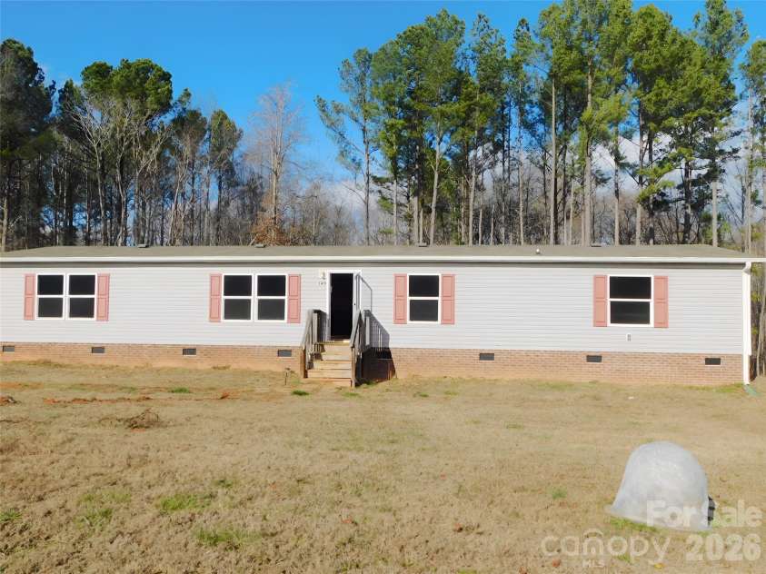 149 Bramble Trail, Salisbury, NC 28144.  MLS# CAR4336235, YatesRealty ID 16954. 