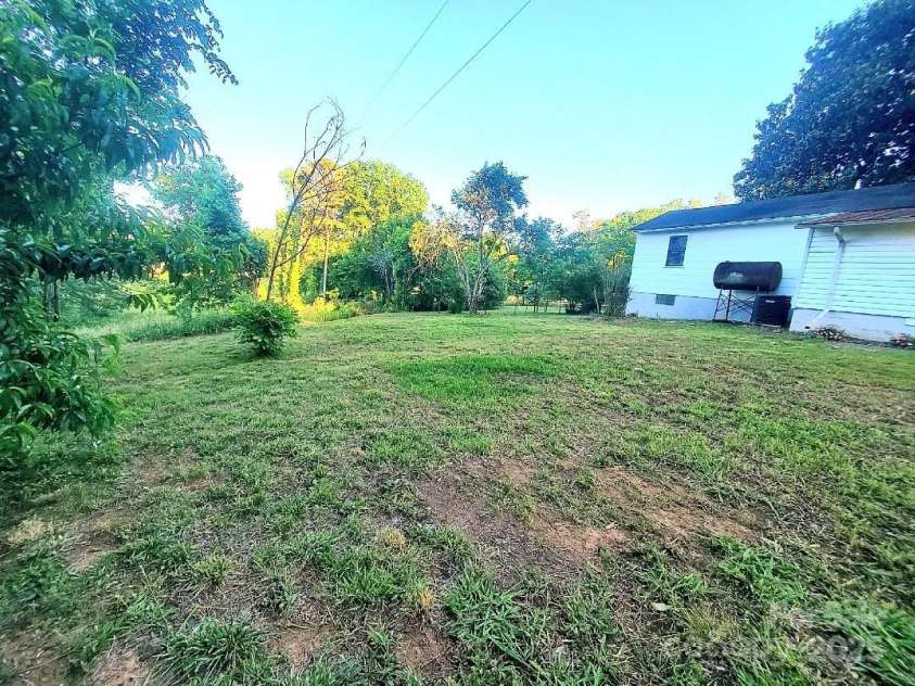 16603 NC Hwy 73 Highway, Albemarle, NC 28001.  MLS# CAR4253474, YatesRealty ID 16955. 