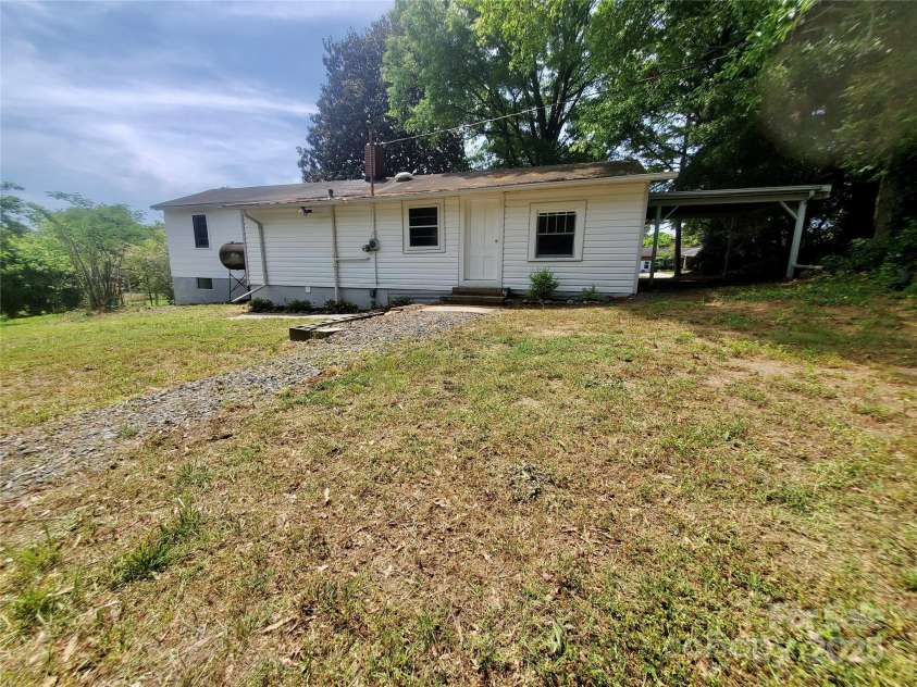 16603 NC Hwy 73 Highway, Albemarle, NC 28001.  MLS# CAR4253474, YatesRealty ID 16955. 