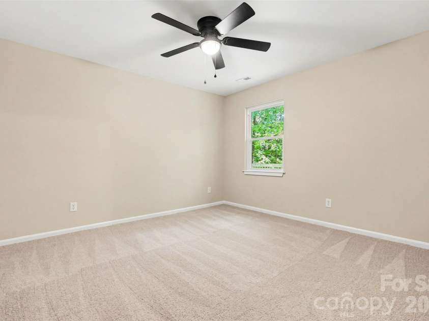 5801 Rocky Mount Court, Charlotte, NC 28214.  MLS# CAR4372194, YatesRealty ID 16955. 