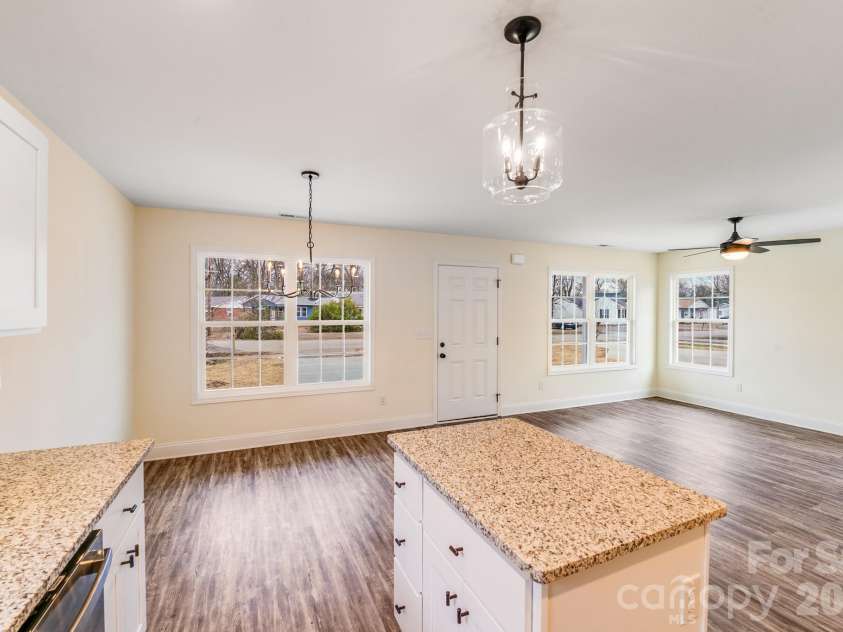 1082 Carolina Avenue Extension, Rock Hill, SC 29730.  MLS# CAR4342789, YatesRealty ID 16956. 