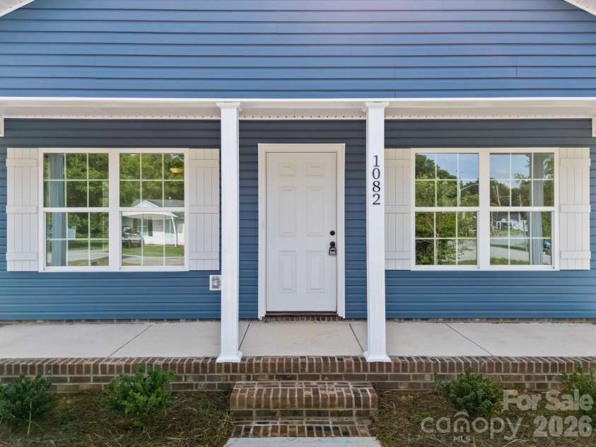 1082 Carolina Avenue Extension, Rock Hill, SC 29730.  MLS# CAR4342789, YatesRealty ID 16956. 