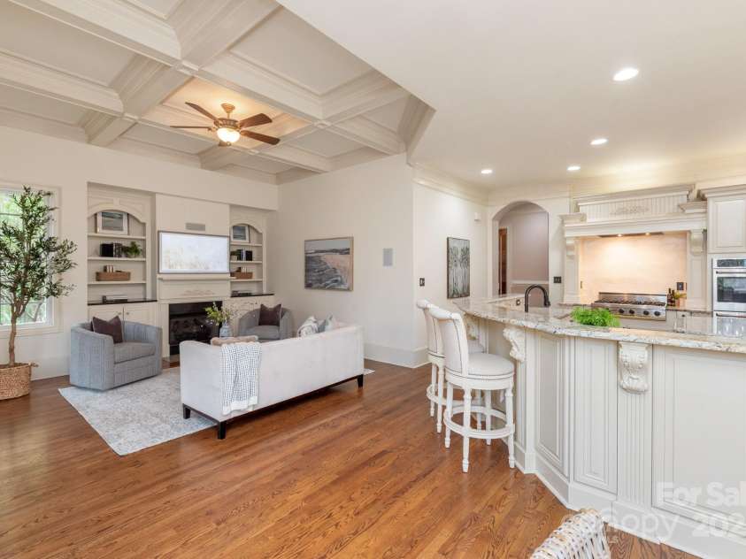 9901 Strike The Gold Lane, Waxhaw, NC 28173.  MLS# CAR4222785, YatesRealty ID 16956. 