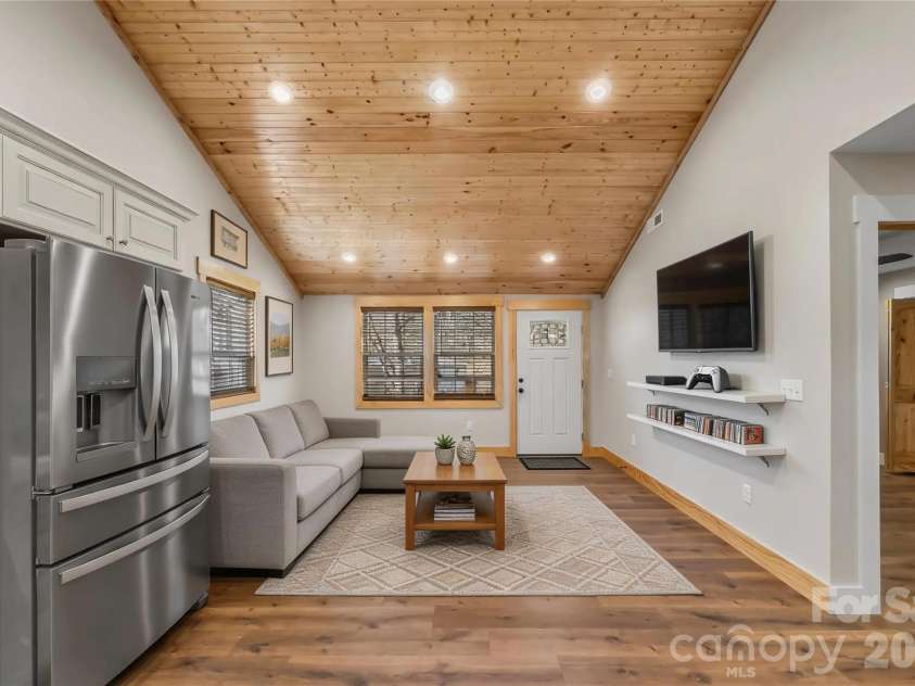 522 Brandon Road, Black Mountain, NC 28711.  MLS# CAR4353492, YatesRealty ID 16958. Living room virtually staged