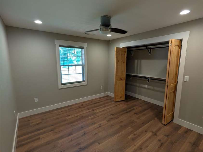 522 Brandon Road, Black Mountain, NC 28711.  MLS# CAR4404394, YatesRealty ID 16958. Bedroom