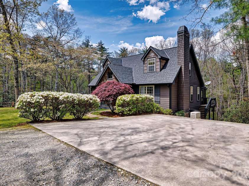 49 Lakeside Falls Road, Cullowhee, NC 28723.  MLS# CAR4255908, YatesRealty ID 16959. 