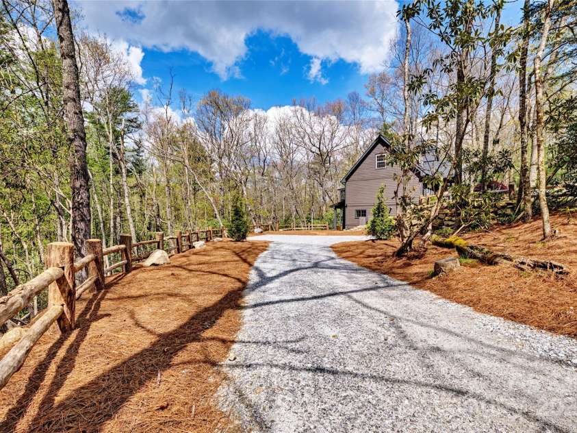 49 Lakeside Falls Road, Cullowhee, NC 28723.  MLS# CAR4255908, YatesRealty ID 16959. 