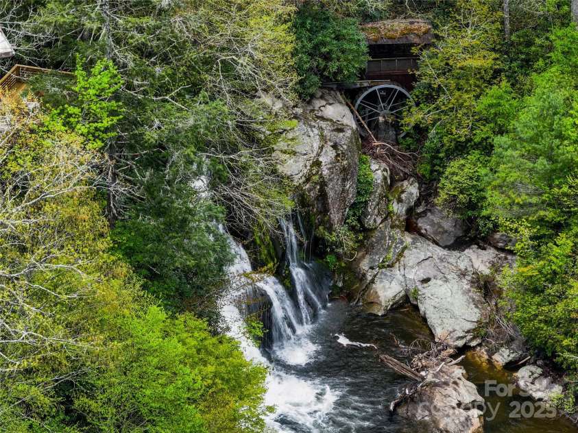 49 Lakeside Falls Road, Cullowhee, NC 28723.  MLS# CAR4255908, YatesRealty ID 16959. 