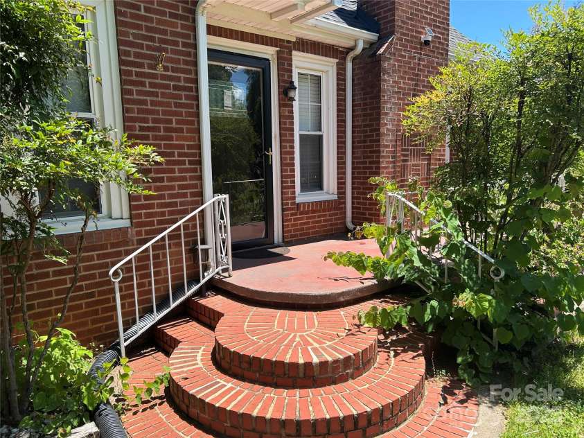 1349 US 221 Highway, Rutherfordton, NC 28139.  MLS# CAR4289776, YatesRealty ID 1696. 