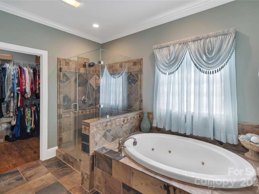 312 Wintergreen Court, Kings Mountain, NC 28086.  MLS# CAR4176420, YatesRealty ID 1696. 