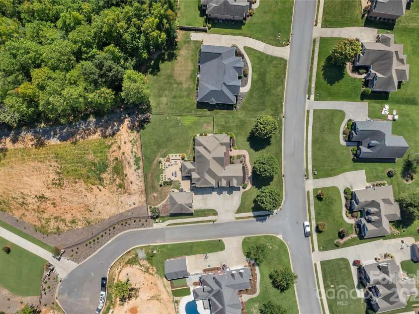 312 Wintergreen Court, Kings Mountain, NC 28086.  MLS# CAR4176420, YatesRealty ID 1696. 