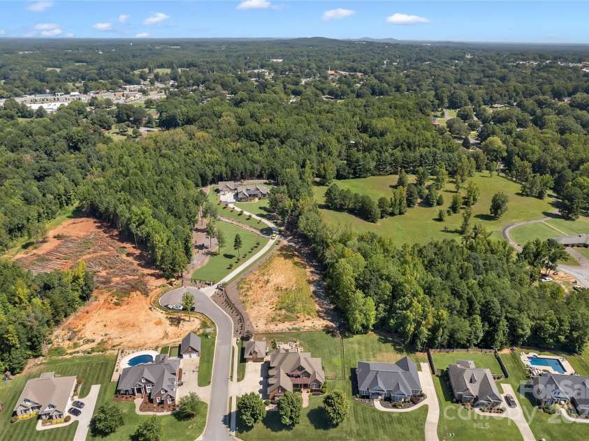 312 Wintergreen Court, Kings Mountain, NC 28086.  MLS# CAR4176420, YatesRealty ID 1696. 