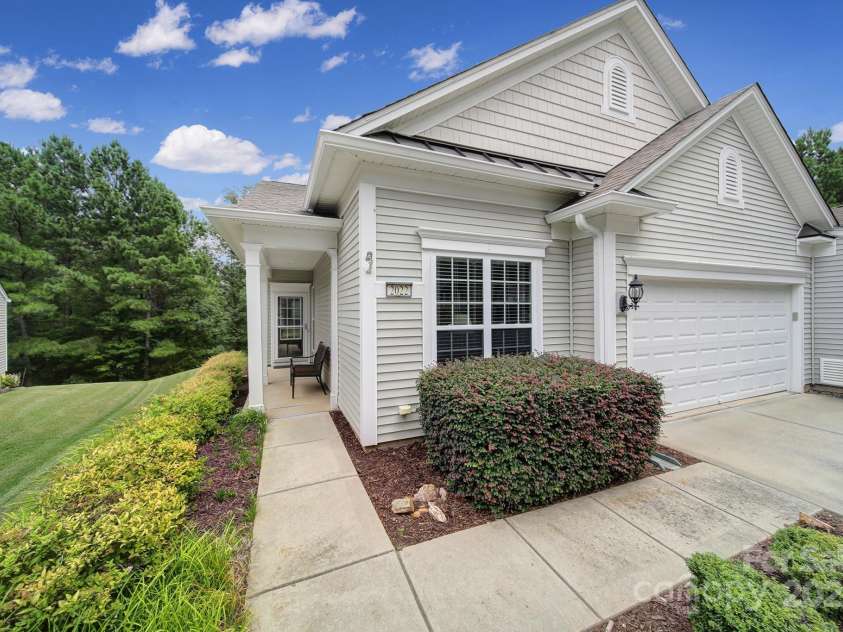 2022 Hudson Lane, Indian Land, SC 29707.  MLS# CAR4283165, YatesRealty ID 16962. 
