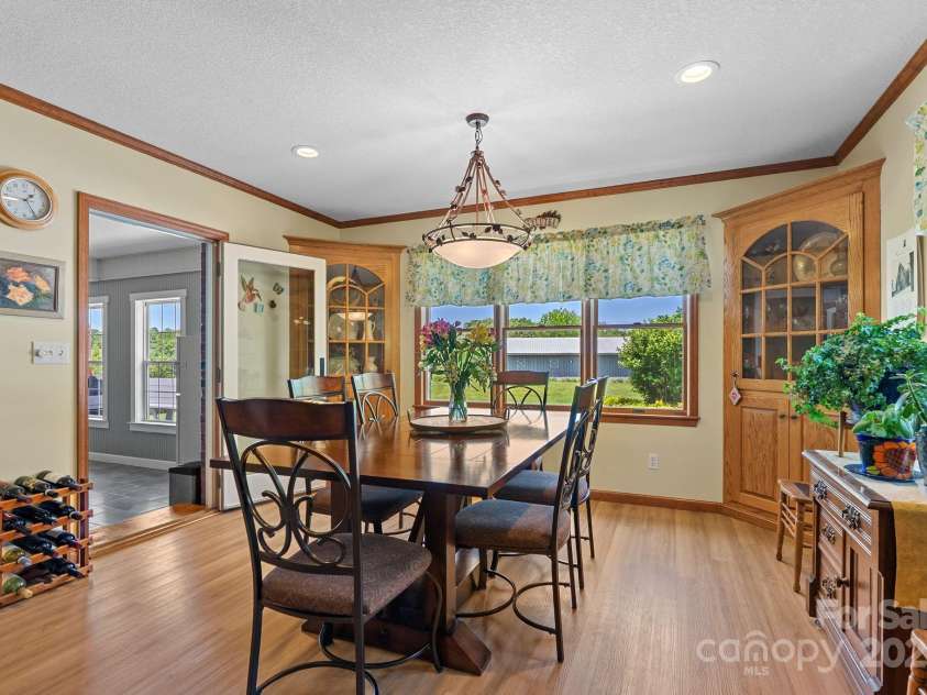 250 Huey Road, Marshall, NC 28753.  MLS# CAR4263005, YatesRealty ID 16962. 