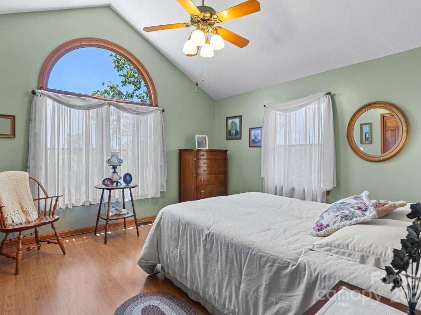 250 Huey Road, Marshall, NC 28753.  MLS# CAR4263005, YatesRealty ID 16962. 