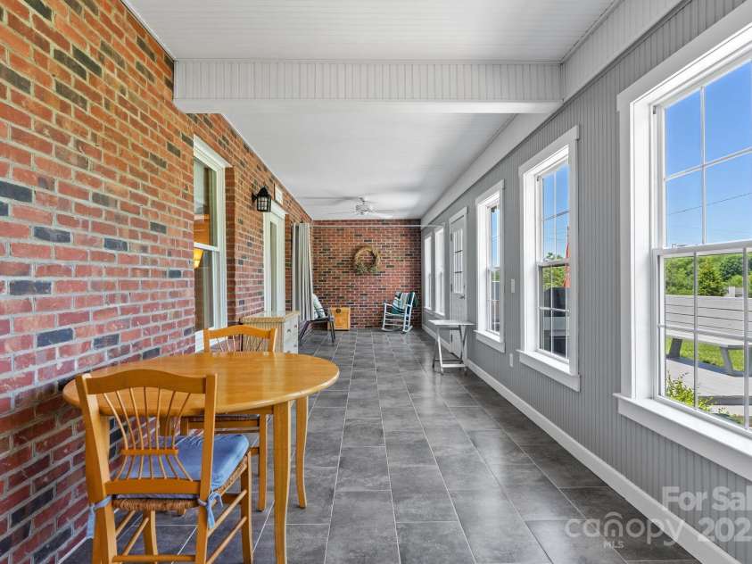 250 Huey Road, Marshall, NC 28753.  MLS# CAR4263005, YatesRealty ID 16962. 