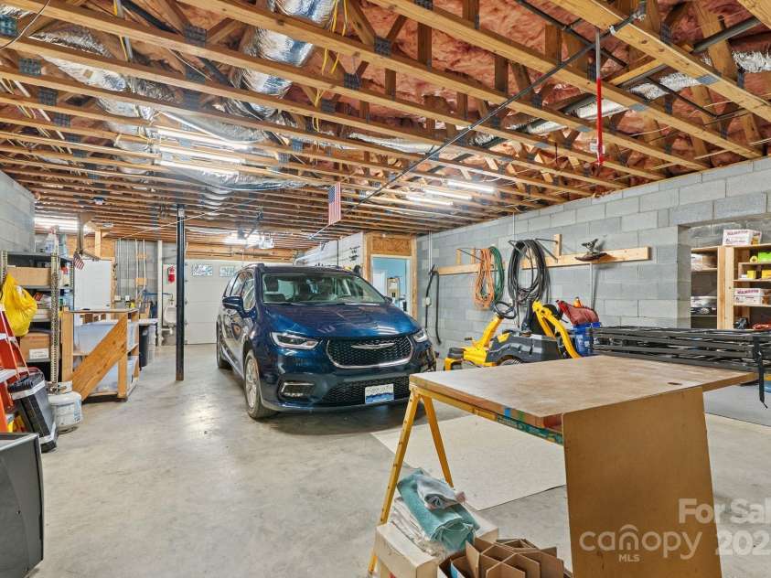 250 Huey Road, Marshall, NC 28753.  MLS# CAR4263005, YatesRealty ID 16962. 