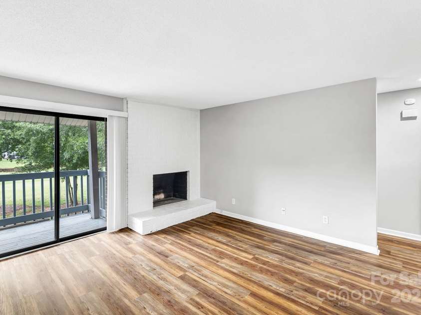 11015 Harrowfield Road, Charlotte, NC 28226.  MLS# CAR4244070, YatesRealty ID 16964. 