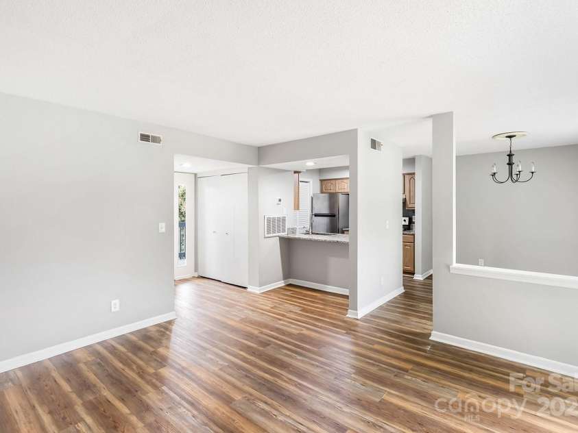 11015 Harrowfield Road, Charlotte, NC 28226.  MLS# CAR4244070, YatesRealty ID 16964. 