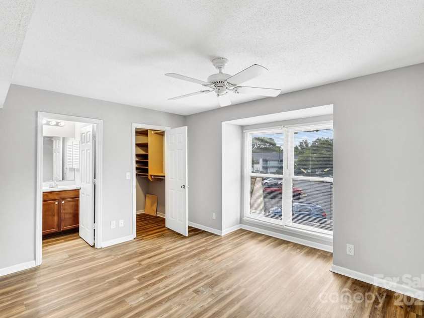 11015 Harrowfield Road, Charlotte, NC 28226.  MLS# CAR4244070, YatesRealty ID 16964. 