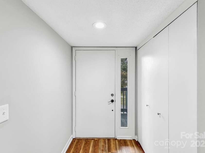 11015 Harrowfield Road, Charlotte, NC 28226.  MLS# CAR4244070, YatesRealty ID 16964. 