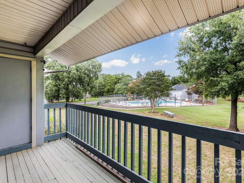 11015 Harrowfield Road, Charlotte, NC 28226.  MLS# CAR4244070, YatesRealty ID 16964. 