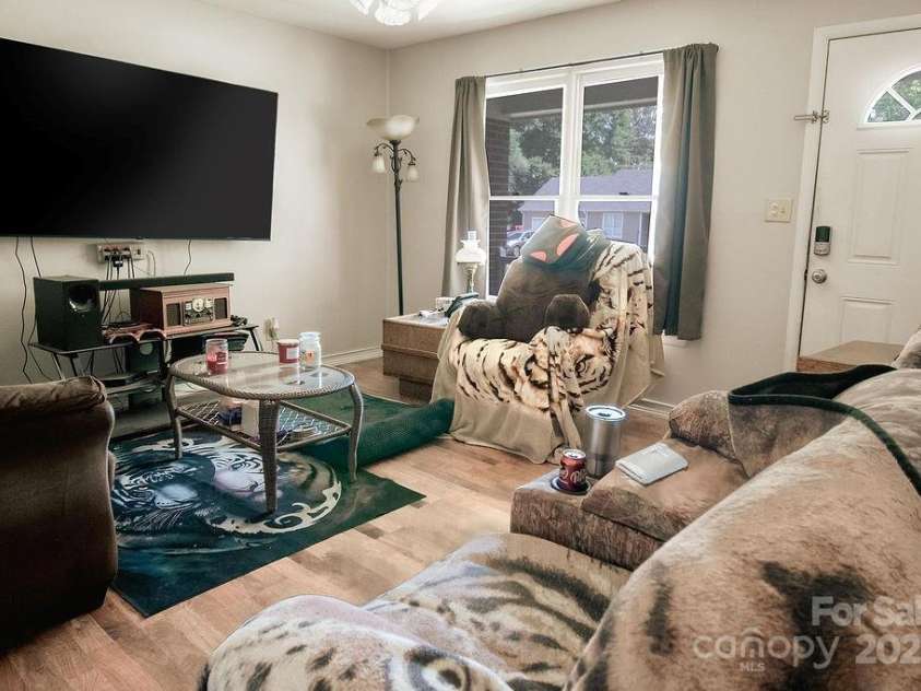 305 Ridge Manor Drive, Raeford Township, NC 28376.  MLS# CAR4256897, YatesRealty ID 16965. 