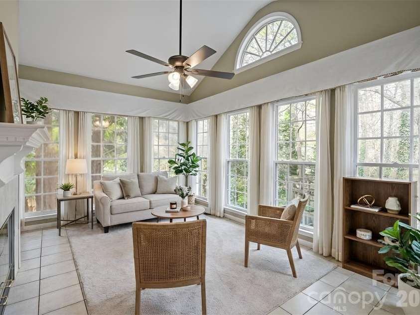 900 Muirfield Drive, Mooresville, NC 28115.  MLS# CAR4340189, YatesRealty ID 16965. 