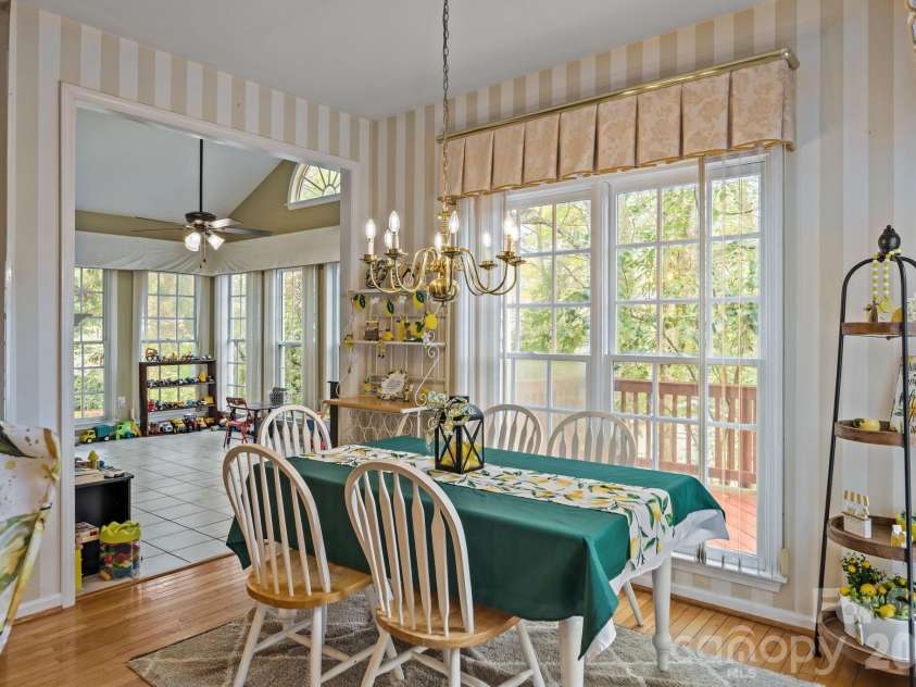 900 Muirfield Drive, Mooresville, NC 28115.  MLS# CAR4340189, YatesRealty ID 16965. 