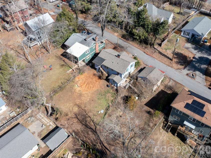 17 & 19 Hubbard Avenue, Asheville, NC 28806.  MLS# CAR4259488, YatesRealty ID 16966. 