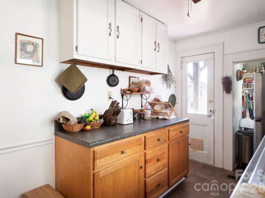 17 & 19 Hubbard Avenue, Asheville, NC 28806.  MLS# CAR4259488, YatesRealty ID 16966. Prep area with door leading to backyard
