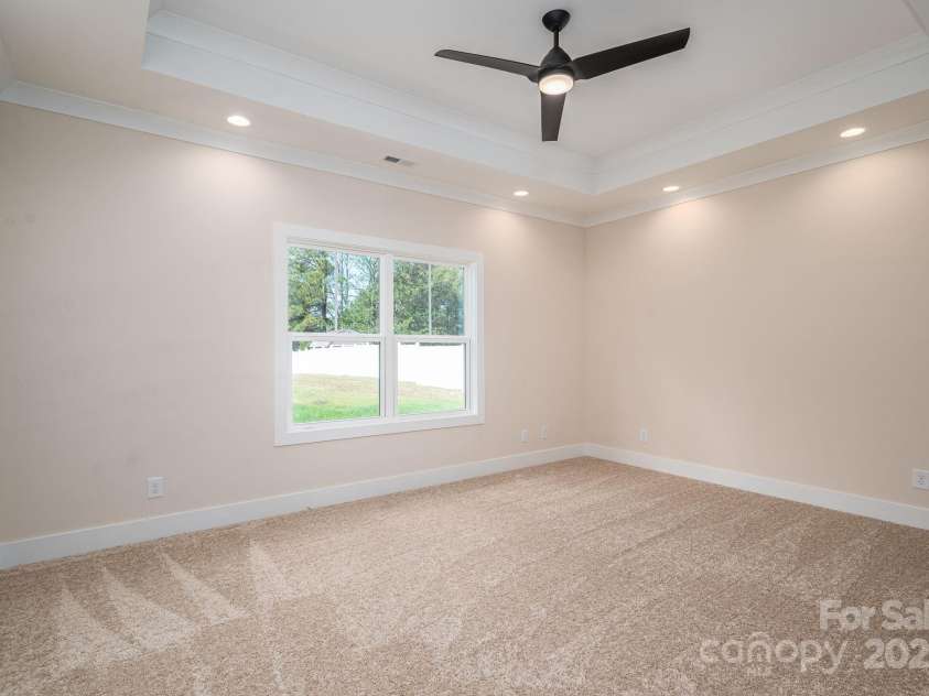 2047 Puetts Chapel Road, Bessemer City, NC 28016.  MLS# CAR4299201, YatesRealty ID 1697. Primary bedroom