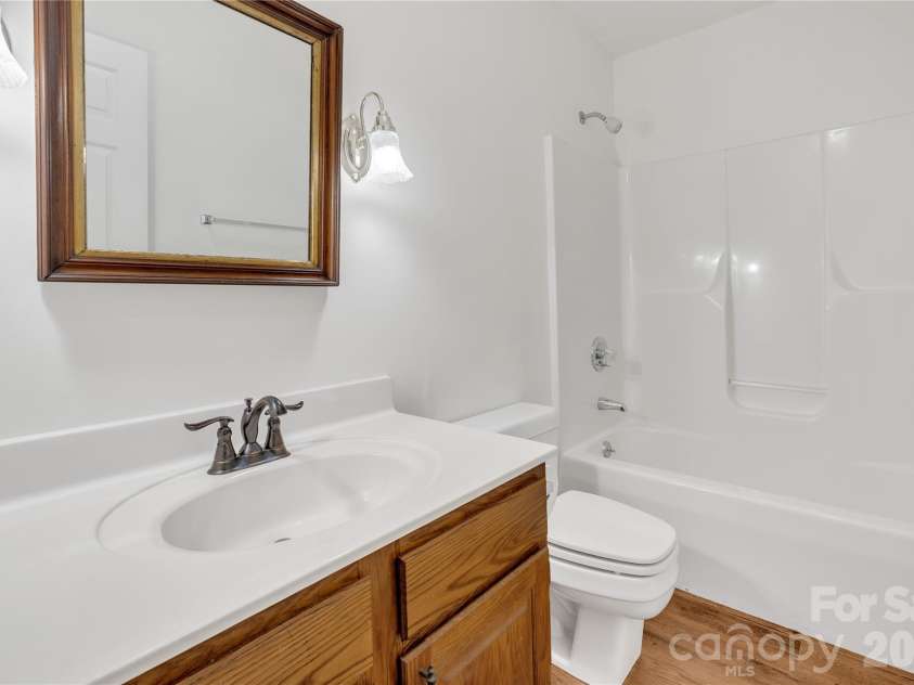 401 Wellington Hills Circle, Salisbury, NC 28147.  MLS# CAR4371552, YatesRealty ID 16970. 