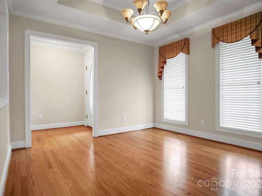 814 Settlers Drive, Cherryville, NC 28021.  MLS# CAR4259654, YatesRealty ID 16970. 