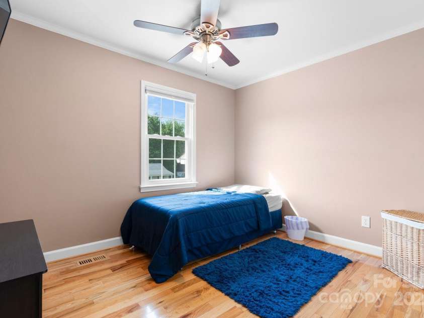 10 Hunters Ridge Court, Granite Falls, NC 28630.  MLS# CAR4262956, YatesRealty ID 16971. 