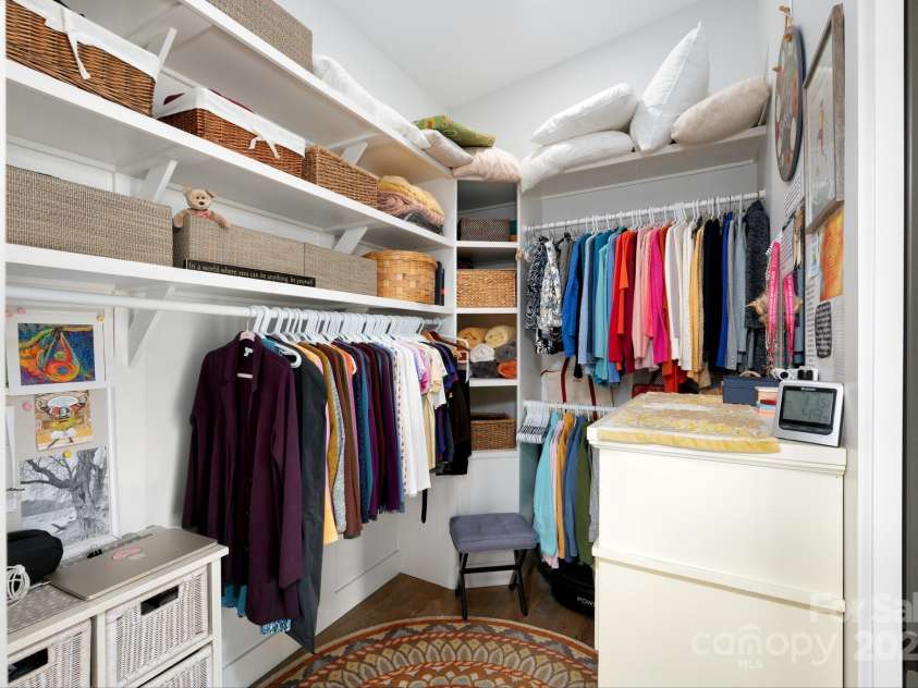 34 River Run, Asheville, NC 28804.  MLS# CAR4260631, YatesRealty ID 16973. Walk through, walk in closet