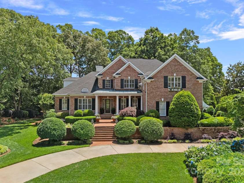 17040 Jetton Road, Cornelius, NC 28031.  MLS# CAR4247815, YatesRealty ID 16974. 