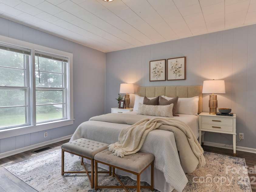 2126 Robby Drive, Maiden, NC 28650.  MLS# CAR4258443, YatesRealty ID 16976. 